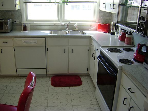 4th image of 5200 Galitz St APT 405