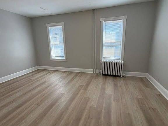 2nd image of 449 Chambers Ave