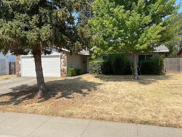 10539 Georgetown Dr photo 1