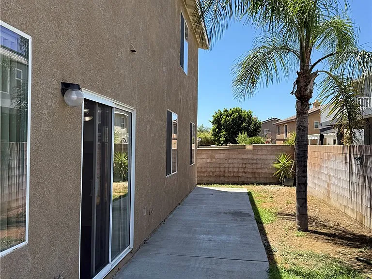 6569 Gladiola St — Photo 28
