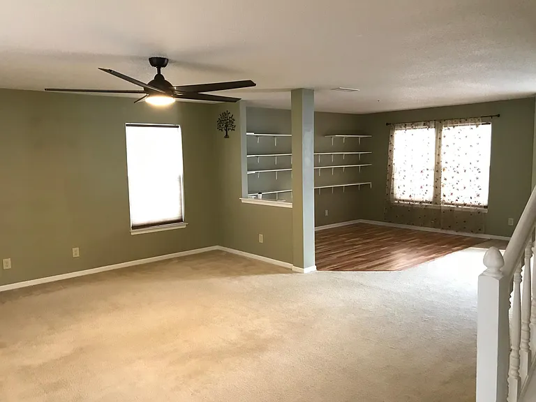 6888 Woodland Heights Dr — Photo 4