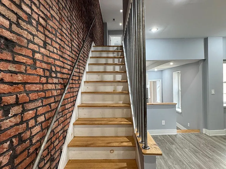 1522 N Willington St #2 — Photo 5