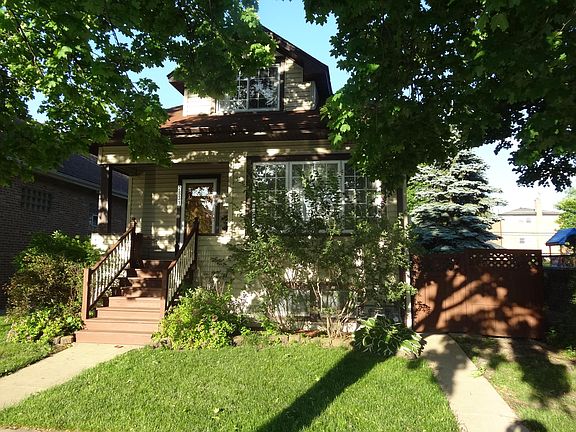 2nd image of 2831 N 74th Ave #2