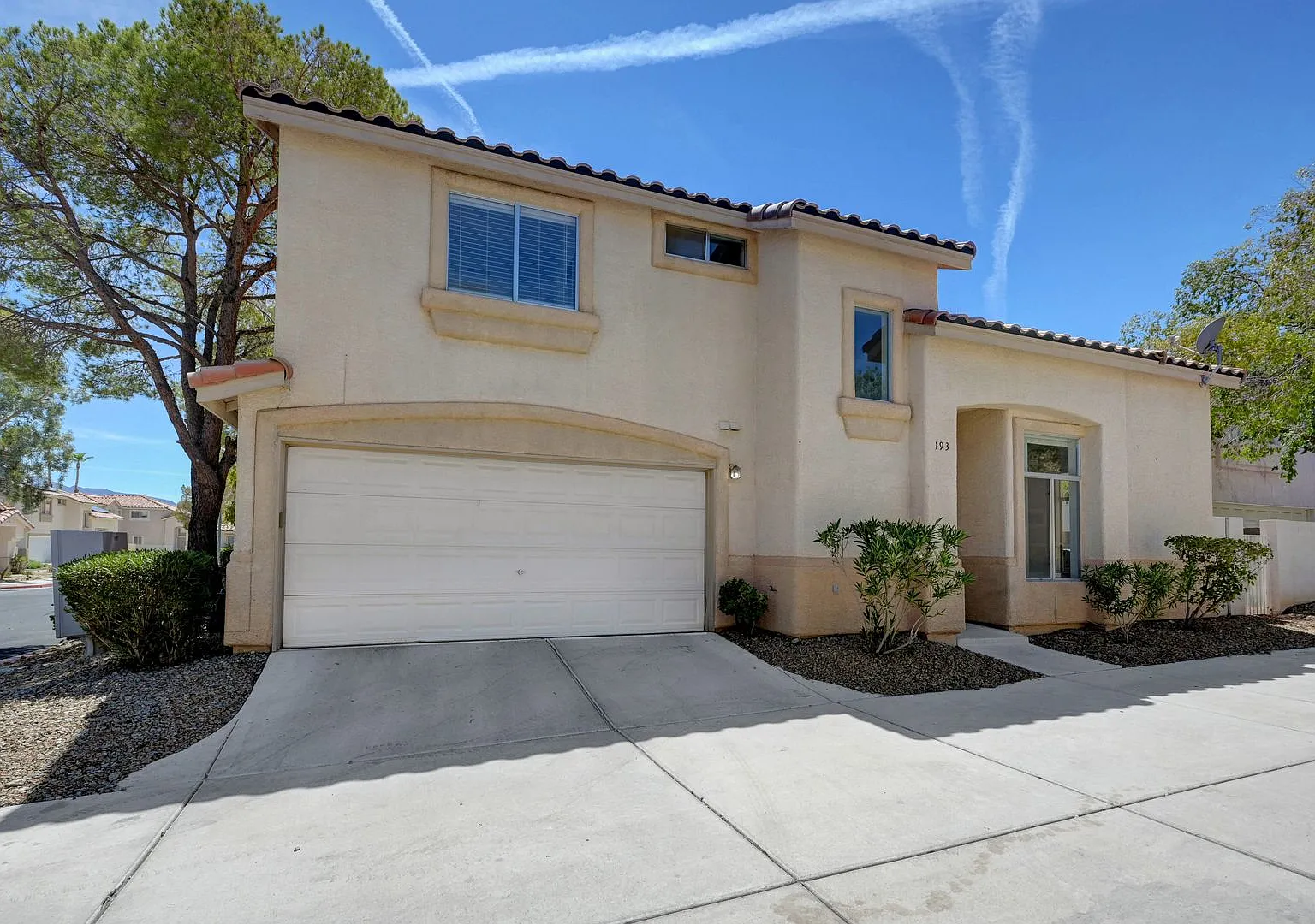 Gated Community With Community Pool, This Is Hot — Photo 3