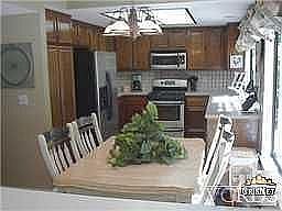 4th image of 25709 Floral Ct