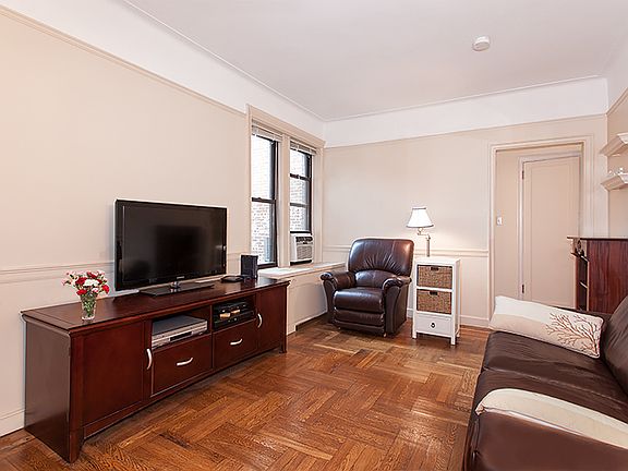 3rd image of 741 W End Ave APT 6A