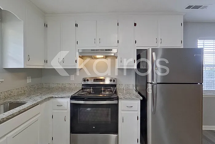 100 Deer Pkwy — Photo 6