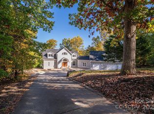 115 Cloverhill Rd, Mooresville, NC 28117