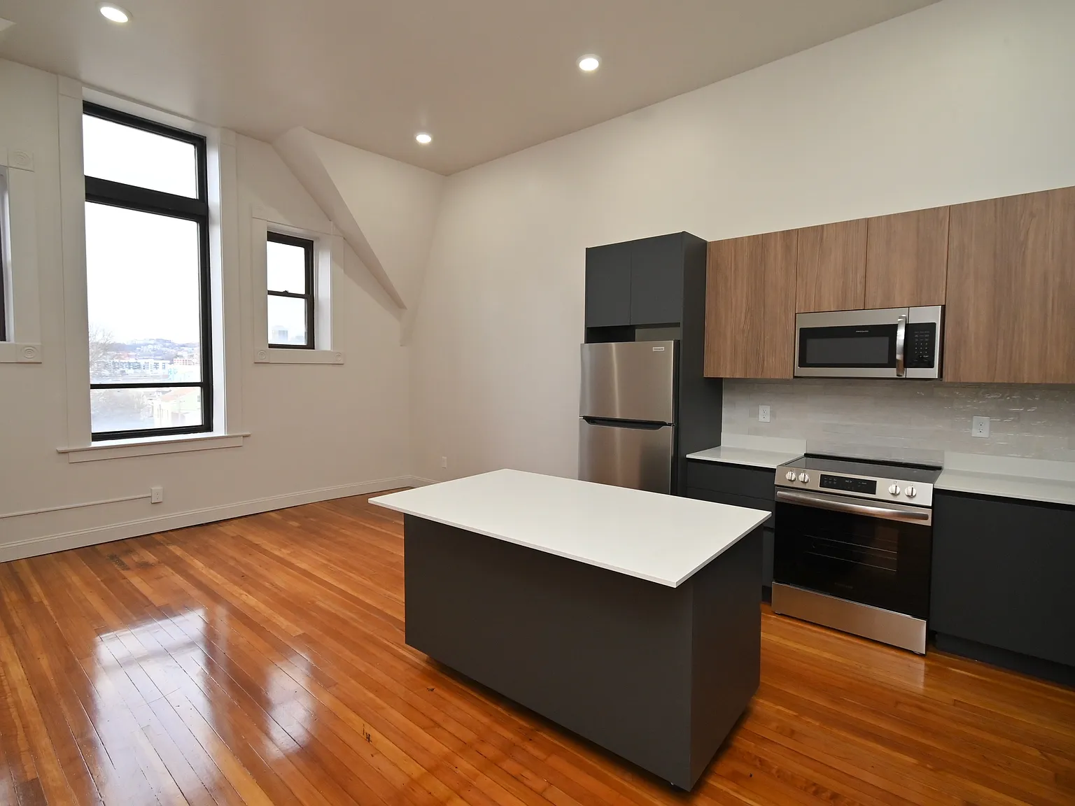 1 bed, 575 sqft, $1,395 — Photo 3