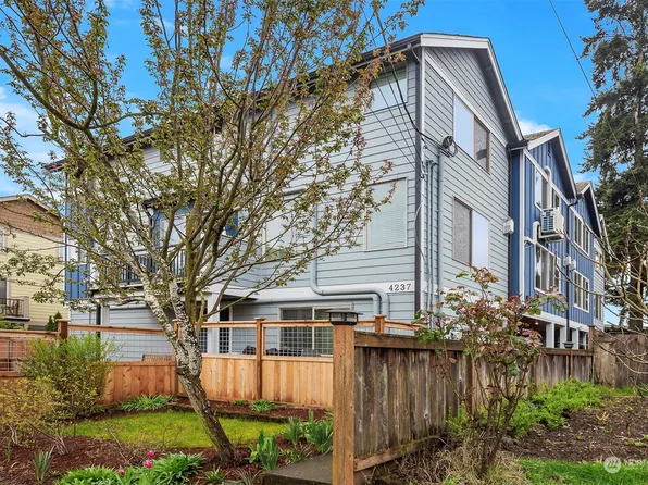 4237 S Bozeman Street #B, Seattle, WA 98118