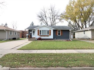 1525 4th Ave NE, Rochester, MN 55906