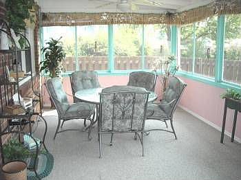 5th image of 115 Burningbush Dr