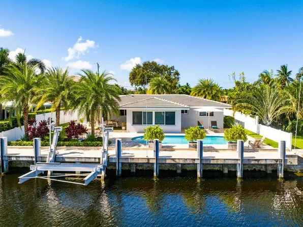 2380 SE 10th Court, Pompano Beach, FL 33062