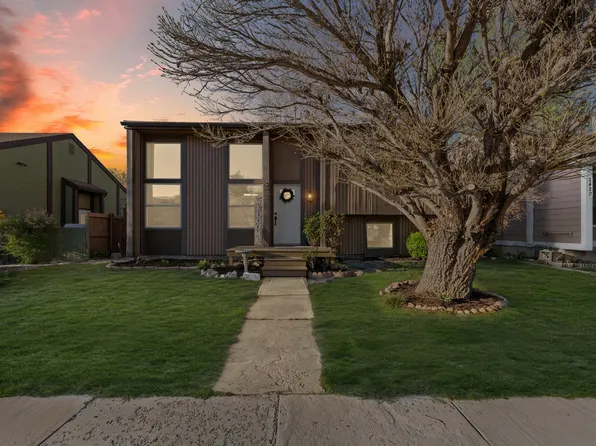 2426 W Hardrock Dr, Taylorsville, UT 84129