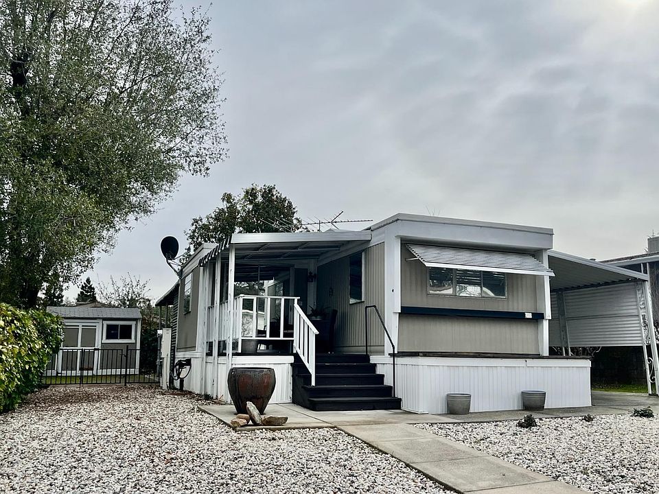 1st image of 31 Larkspur Ave