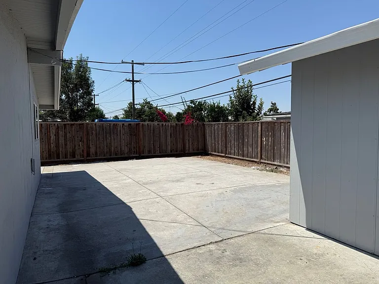 1849 Darwin Way — Photo 13