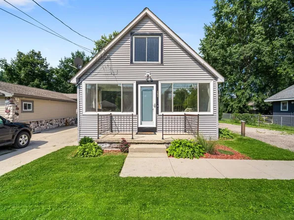 1455 Shoreland LANE, Hubertus, WI 53033