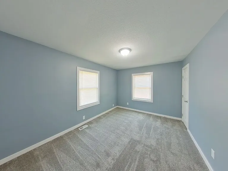 2027 N Spruce St — Photo 6