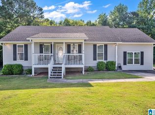 192 Hidden Meadows Dr, Hayden, AL 35079