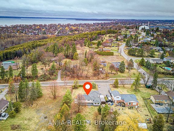 3rd image of 1369 Ravenshoe Rd