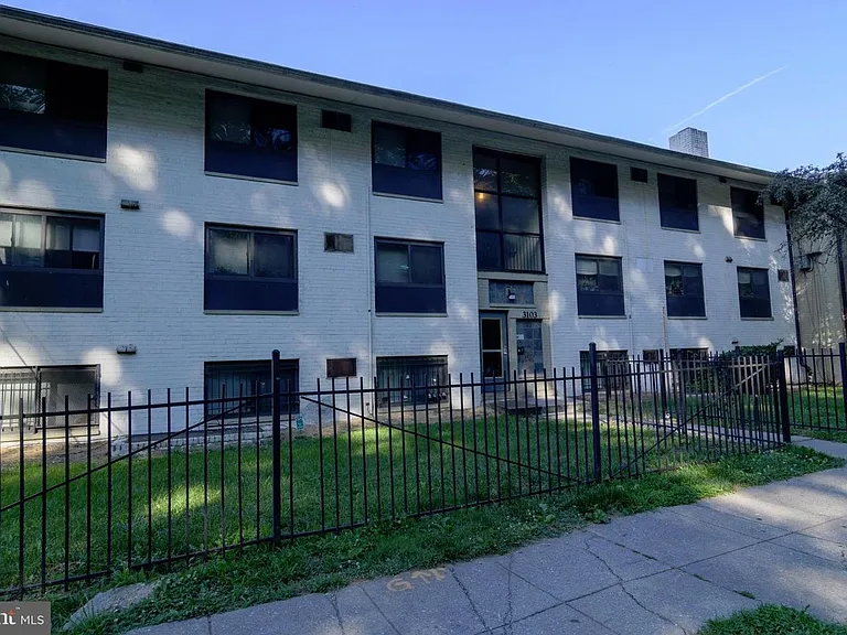 3103 Naylor Rd SE #B — Photo 1