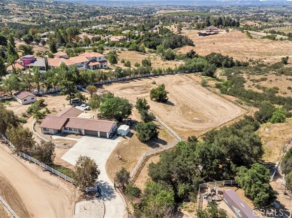 38680 Avenida De La Bandolero, Temecula, CA 92592