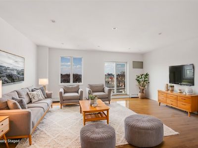 6410 Bay Parkway #5B, Brooklyn, NY, 11204