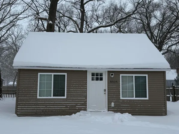 3325 9th St, Muskegon Heights, MI 49444