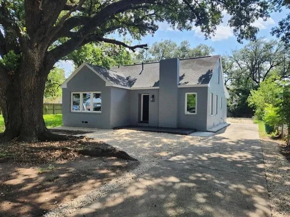 204 Center St, Pasadena, TX 77506