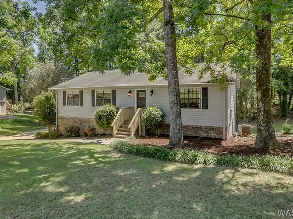 7129 61st Ave E, Cottondale, AL 35453