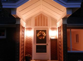 5 Pinewood Ter, Pittsburgh, PA 15237
