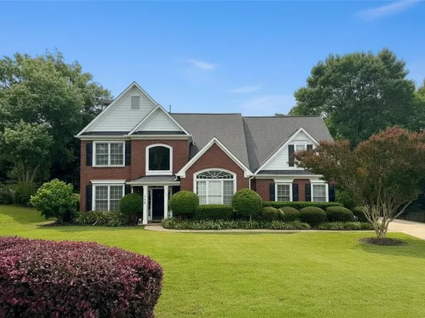 490 Ruby Forest Pkwy, Suwanee, GA 30024