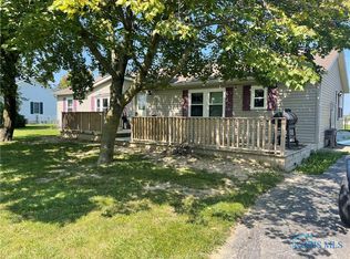 6610 State Route 105, Pemberville, OH 43450