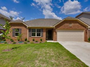 111 Harness Dr, Huntsville, AL 35806