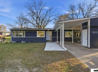 5315 W Wilkins St, Lincoln, NE 68524