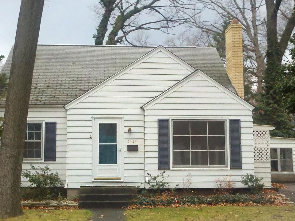 1st image of 1648 Winchester Dr