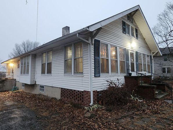703 N Maple St, Appleton City, MO 64724