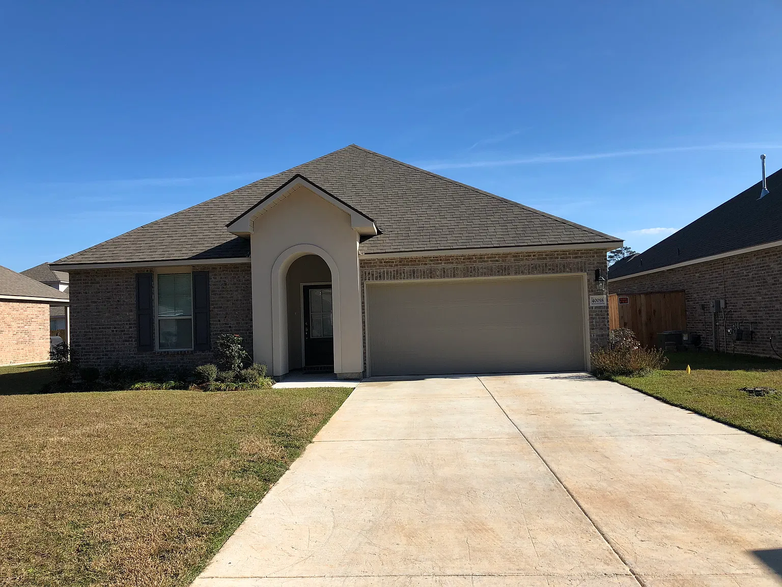 3 bed, 1513 sqft, $1,700 — Photo 1