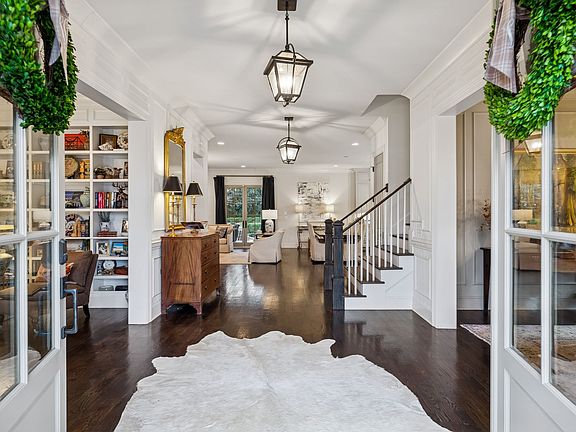 5th image of 4013 Vailwood Dr