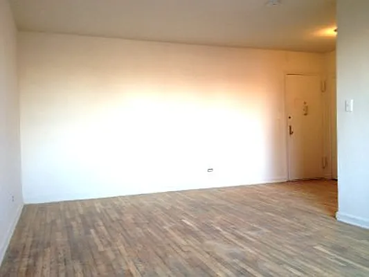 Rented by Triumph Property Group | media 4