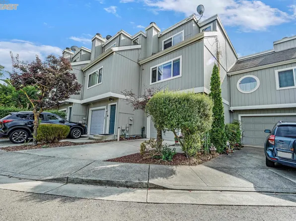 19 Acapulco Ct, Novato, CA 94949
