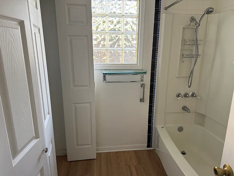 11907 Barrington Way — Photo 12