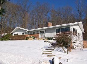 1st image of 624 Valleyview Dr