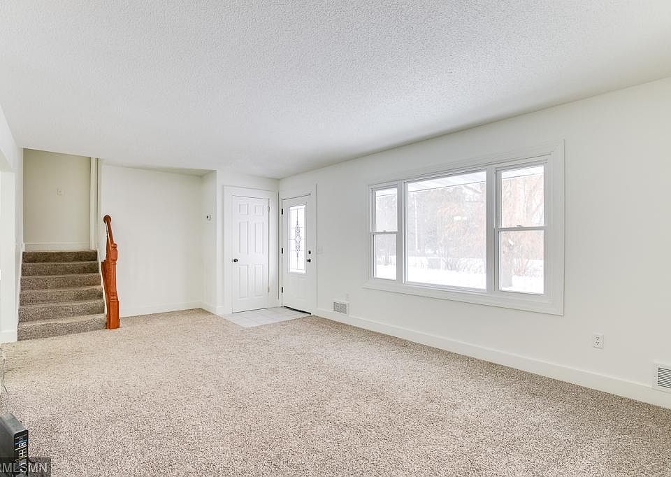 1st image of 5261 165th St N