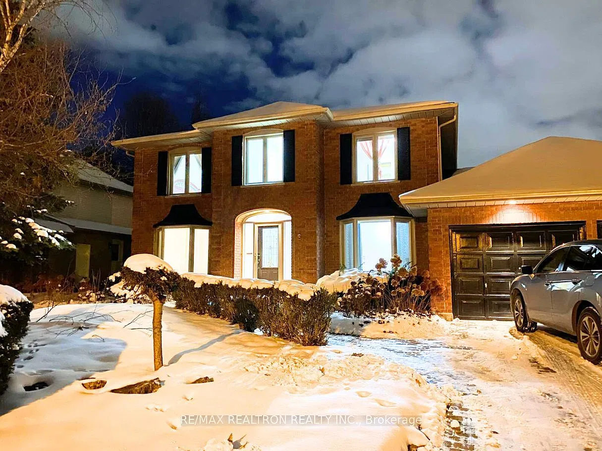 6 bed, $1,000 — Photo 4