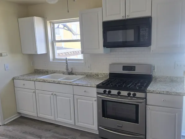 2324 Avenue P, Galveston, TX 77550