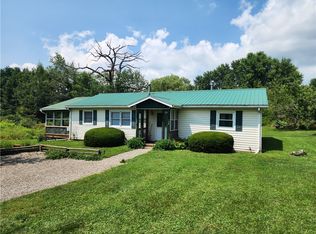 104 Sequoia Dr, Mercer, PA 16137