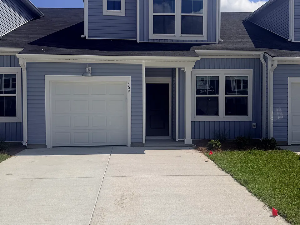 605 Heron Creek Way #609