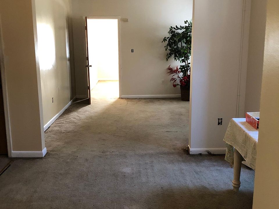 Dinnind, Living area, bedroom