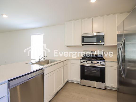 5th image of 10706 Lavender Cotton Ln
